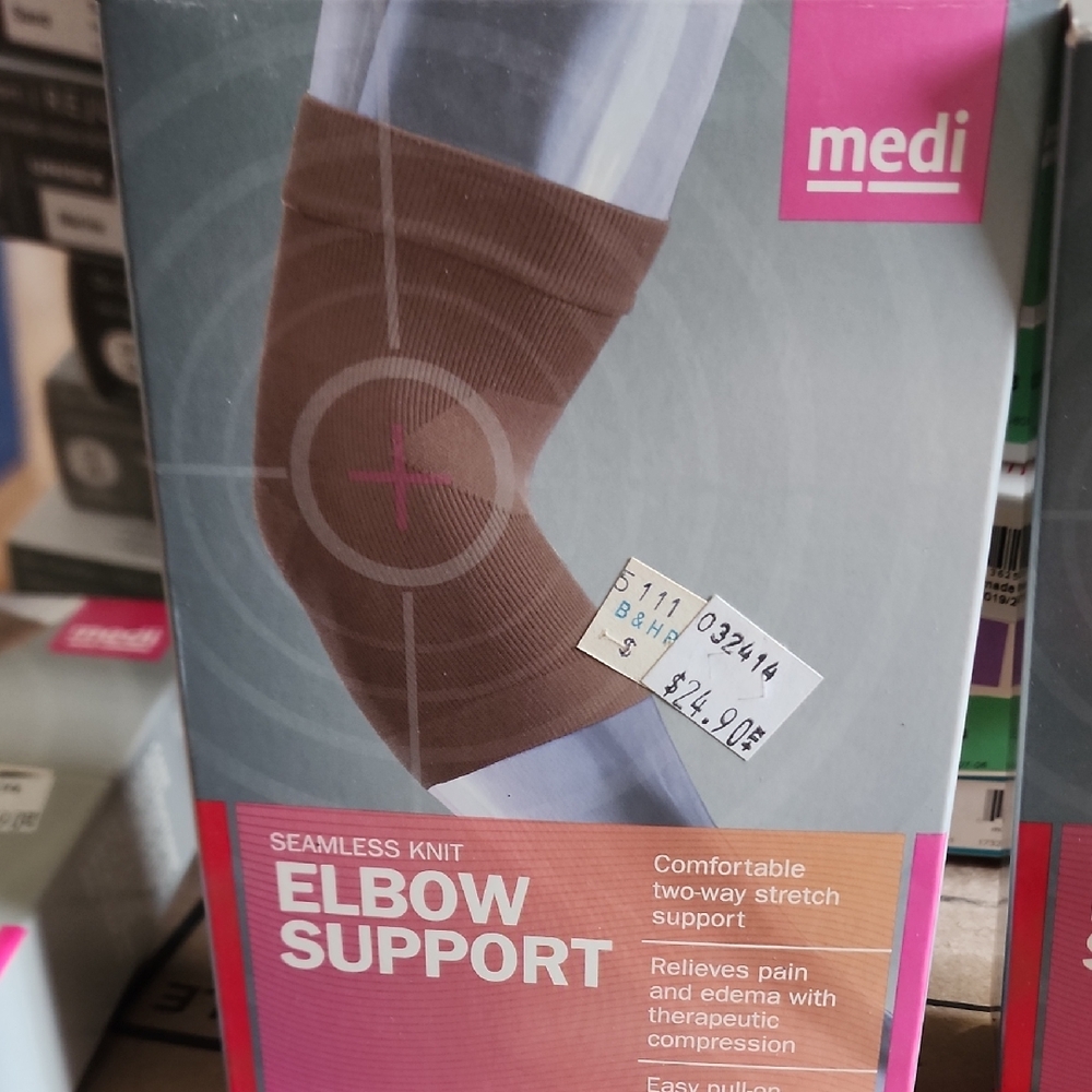 Medi Brown Elbow Support Small